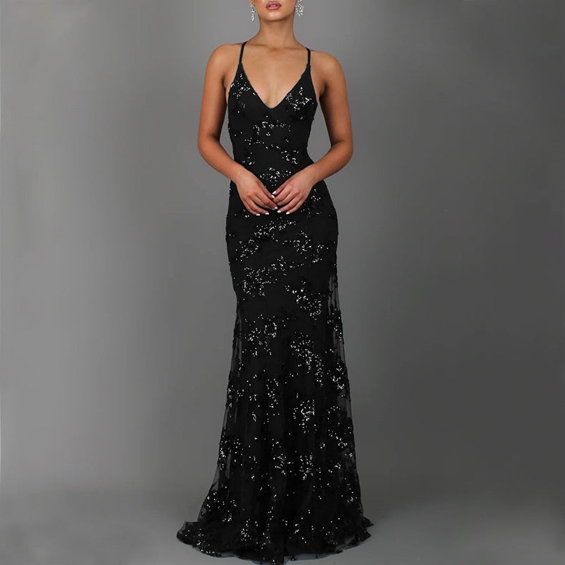 Robe Longue Sequins Dos Nu Col V - Élégance Scintillante