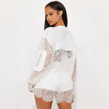 Fashionable Solid-Color Loose-Fit Versatile Lace Sheer V-Nec — tendance 2026