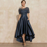 Robe Satin Bleu Marine avec Dentelle - Élégance Intemporelle