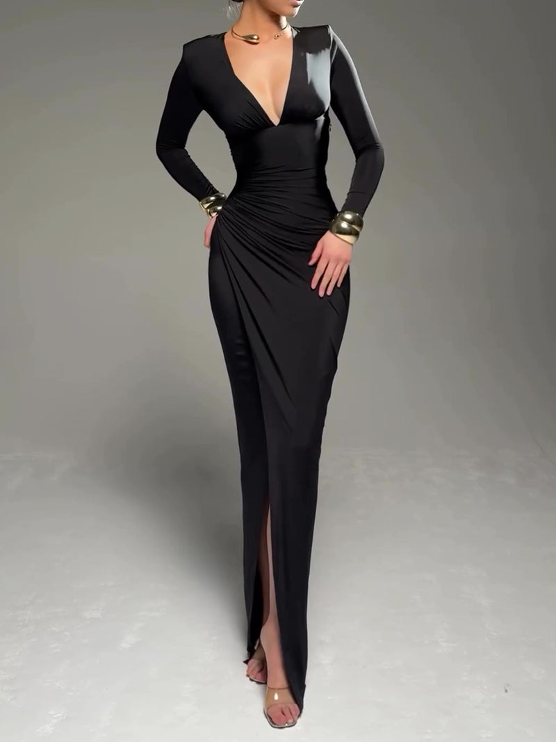 Robe Longue Col V Plissée - Élégance Minimaliste