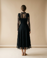 Robe Noire en Dentelle de Calais — dos