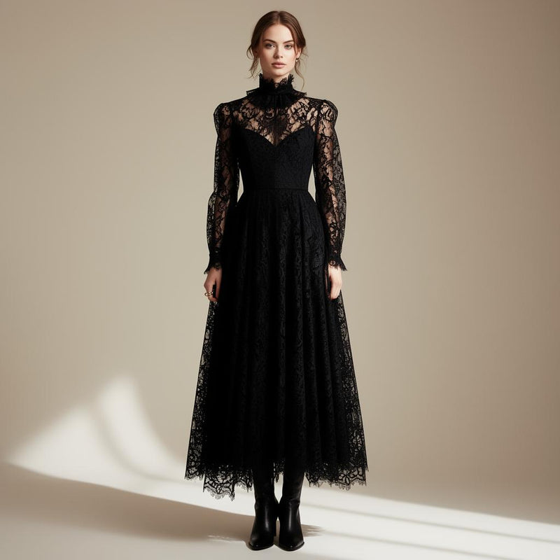 Robe Noire en Dentelle de Calais Velora